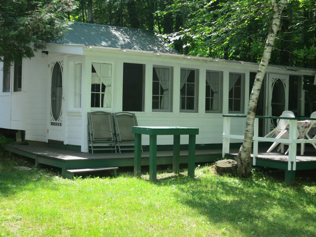 Birch Cliff Lodge On Baptiste Lake Highland Grove Chambre photo