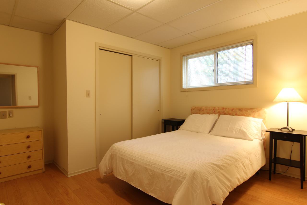Birch Cliff Lodge On Baptiste Lake Highland Grove Extérieur photo