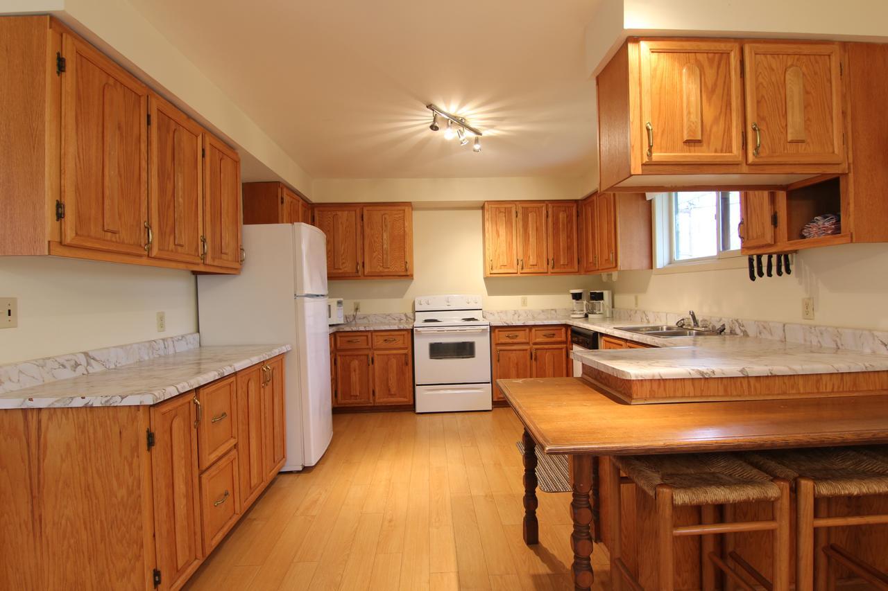 Birch Cliff Lodge On Baptiste Lake Highland Grove Extérieur photo